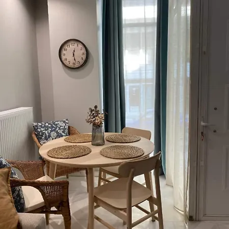 Το Διαμέρισμά Σας Στην Πόλη Apartamento *